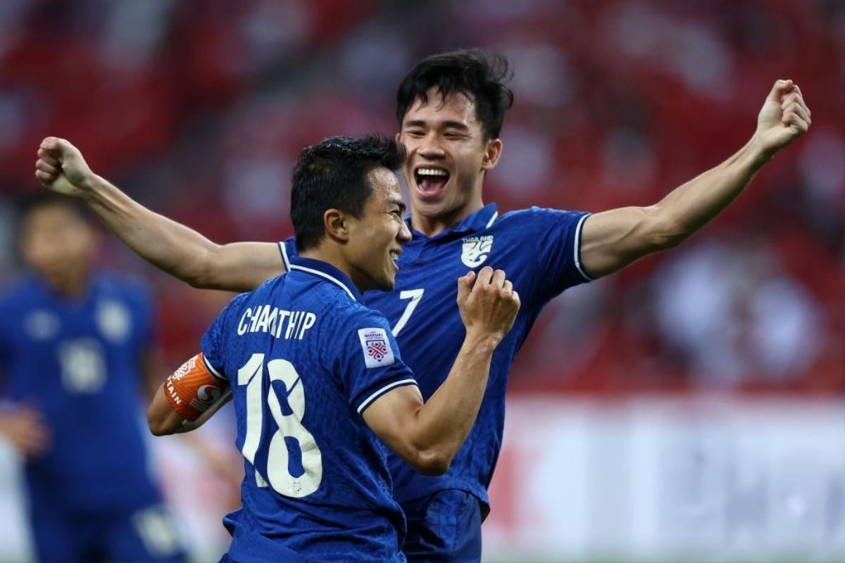 Tuyển Thái Lan ở AFF Cup: Kiatisak vẫn là 'riêng và duy nhất' Ảnh 1