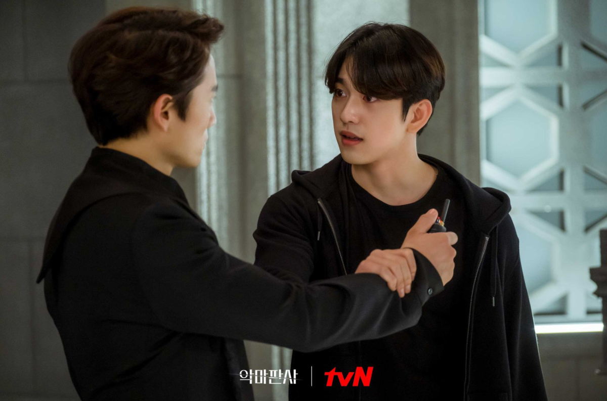 5 cặp sao nam gây ấn tượng nhất trên phim Hàn: Bi Rain rủ Kim Bum tấu hài, Cha Eun Woo phá đảo không kém Ảnh 9