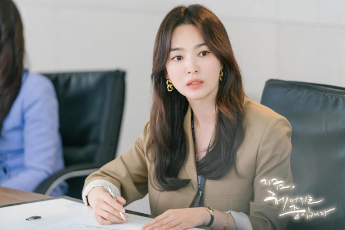 Song Hye Kyo và Shin Min Ah bị réo tên vào scandal, chuyện gì đây? Ảnh 3