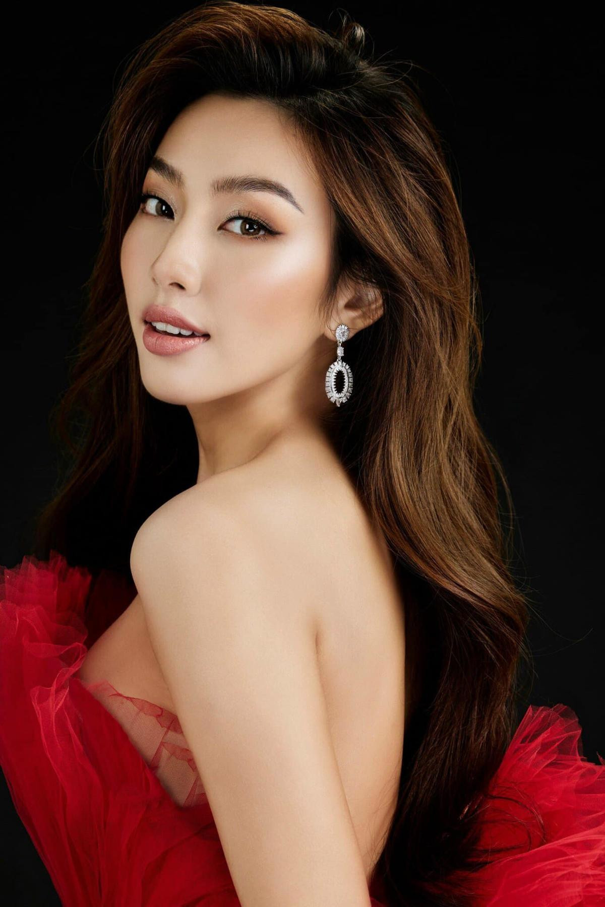 Thùy Tiên đẹp mê ly với vương miện Miss Grand 2021: Hẹn gặp fan Việt vào lễ tri ân hoành tráng Ảnh 5