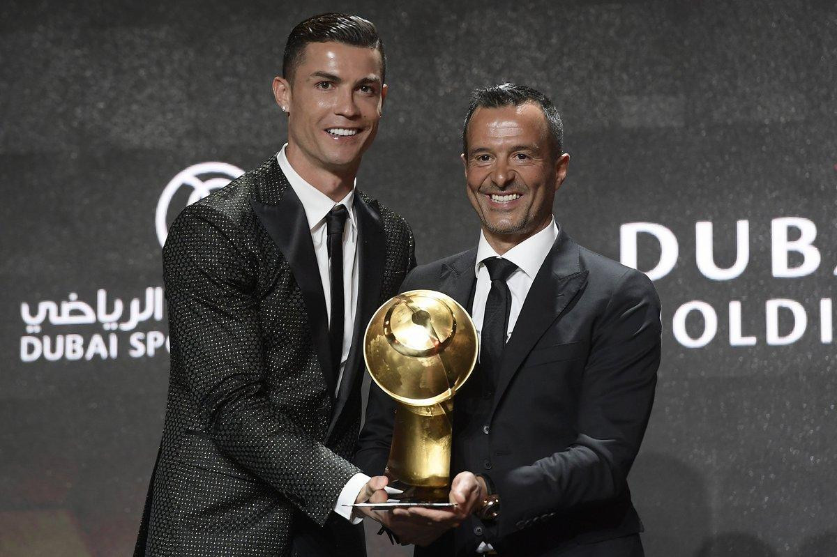 Siêu cò Jorge Mendes bay sang Anh, tương lai của Ronaldo sắp được định đoạt? Ảnh 2