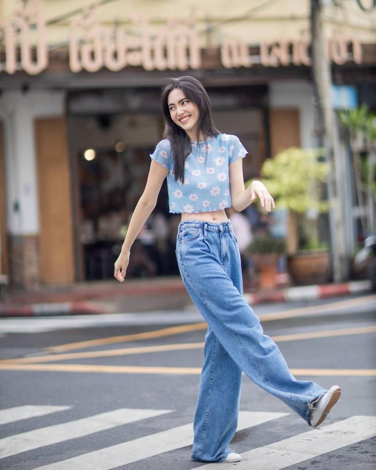 Học cách mix áo crop top của Mai Davika: Từ dễ thương đến quyến rũ đủ cả! Ảnh 14