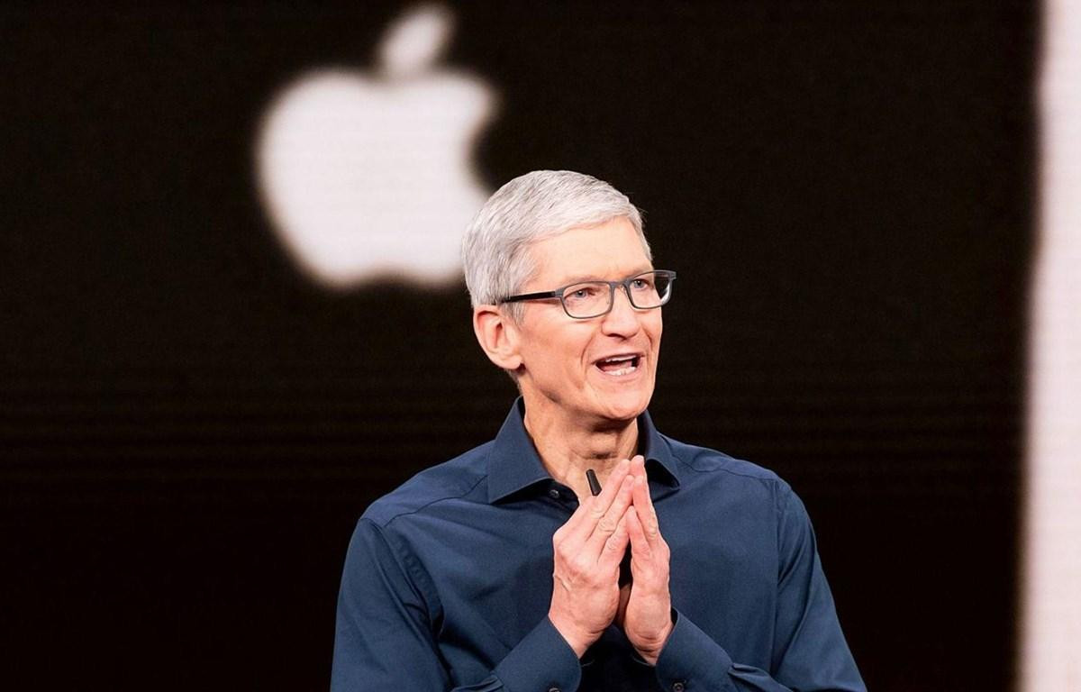 CEO Tim Cook nhận thù lao cao hơn nhân viên 1.447 lần Ảnh 1