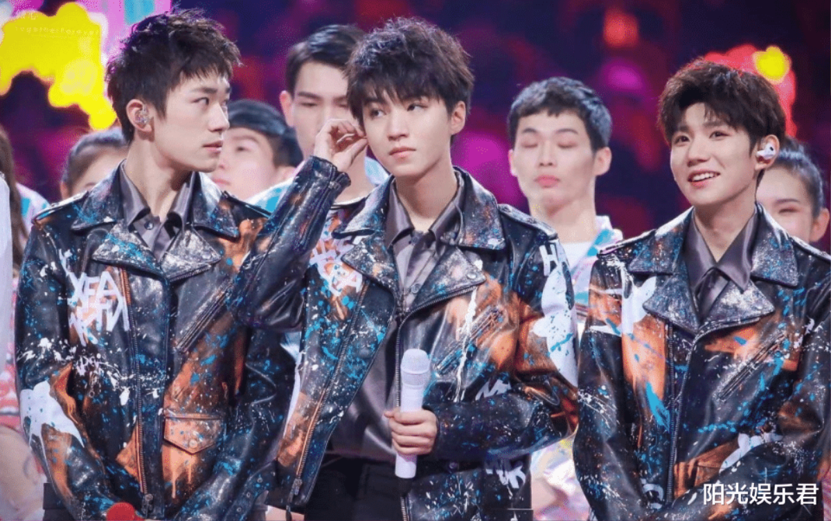 Gala Lễ Hội Mùa Xuân: Có Tiêu Chiến, Vương Nhất Bác, TFBOYS không đủ ba người Ảnh 7