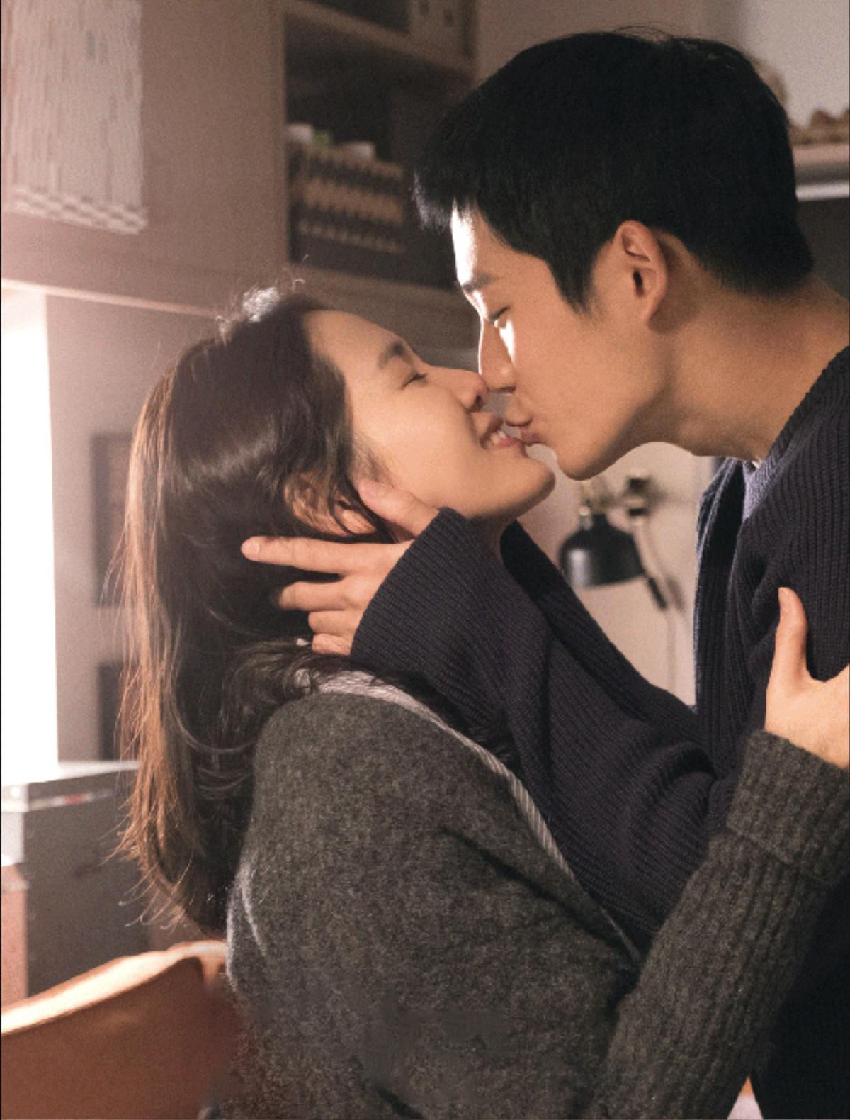 So kè dàn người tình màn ảnh của Jung Hae In: Trượt mất Son Ye Jin còn Jisoo, liệu có thành đôi ngoài đời Ảnh 15