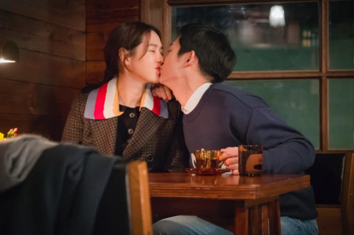 So kè dàn người tình màn ảnh của Jung Hae In: Trượt mất Son Ye Jin còn Jisoo, liệu có thành đôi ngoài đời Ảnh 12