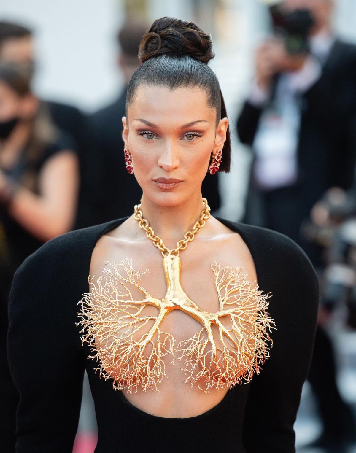 Bella Hadid bị trầm cảm dù sở hữu khối tài sản triệu đô ở tuổi 25 Ảnh 3