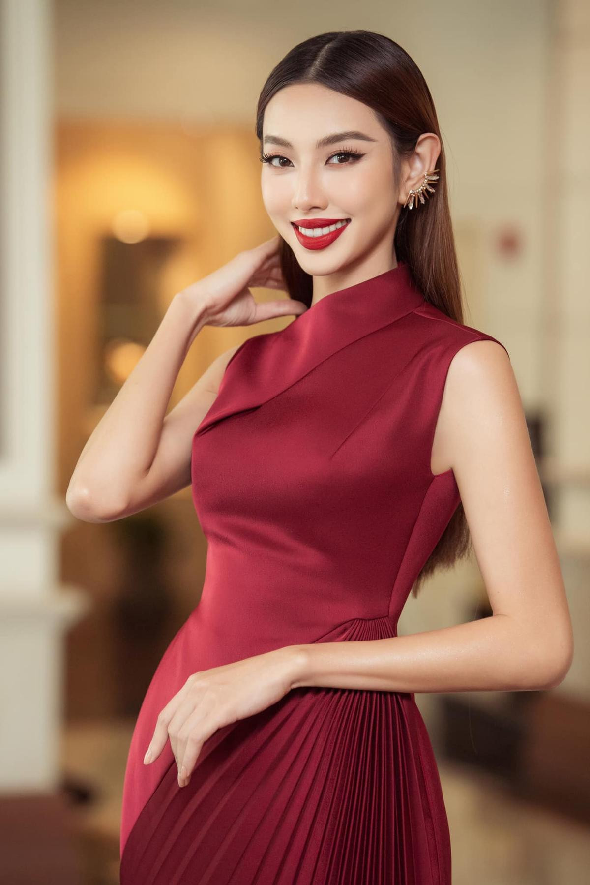 Miss Grand Thùy Tiên được khen 'ăn đứt' Kim Duyên khi mặc cùng một chiếc váy Ảnh 3