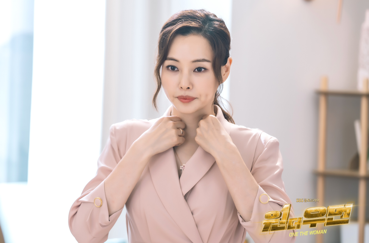 17 nữ diễn viên Hàn nổi bật nhất năm 2021: Lee Se Young bứt phá, sánh ngang cùng đàn chị Han Hyo Joo Ảnh 3