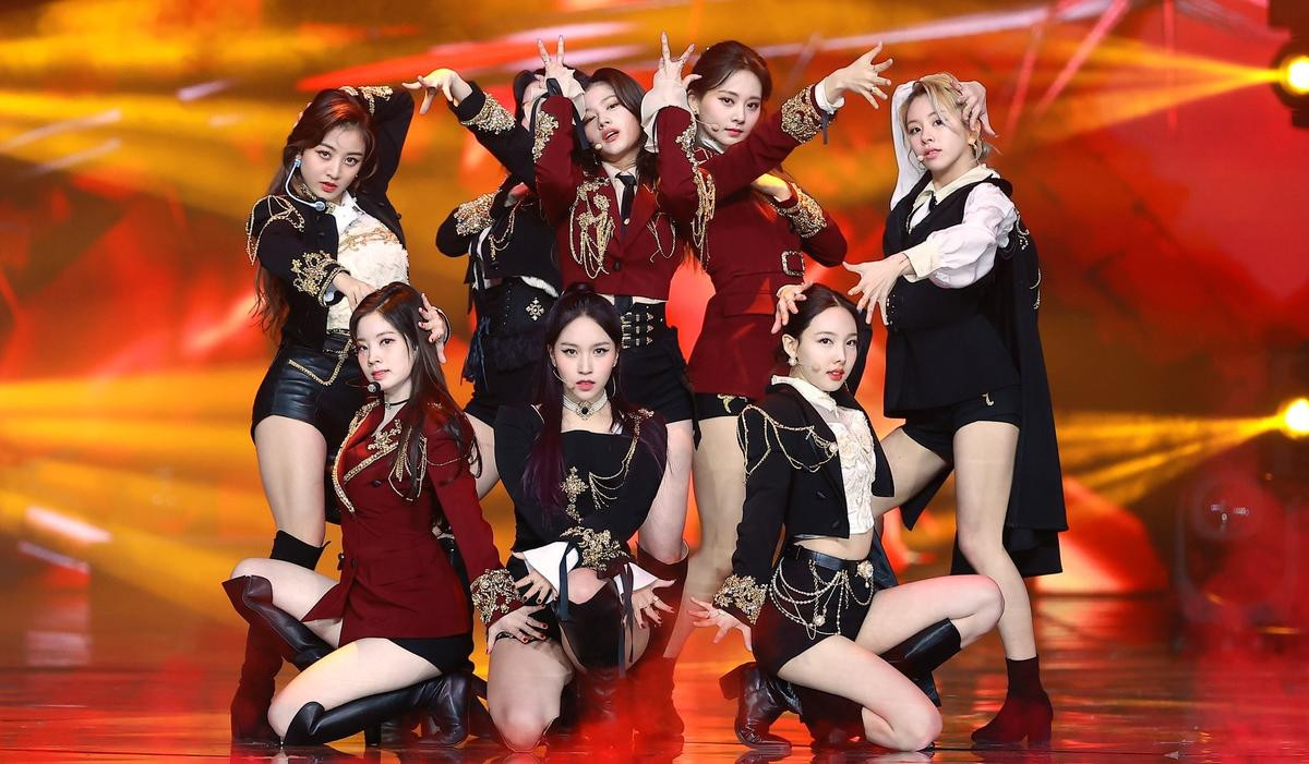 Twice nhập hội với BTS trở thành nghệ sĩ quốc tế duy nhất đạt mốc lượt stream ấn tượng tại Nhật Ảnh 4