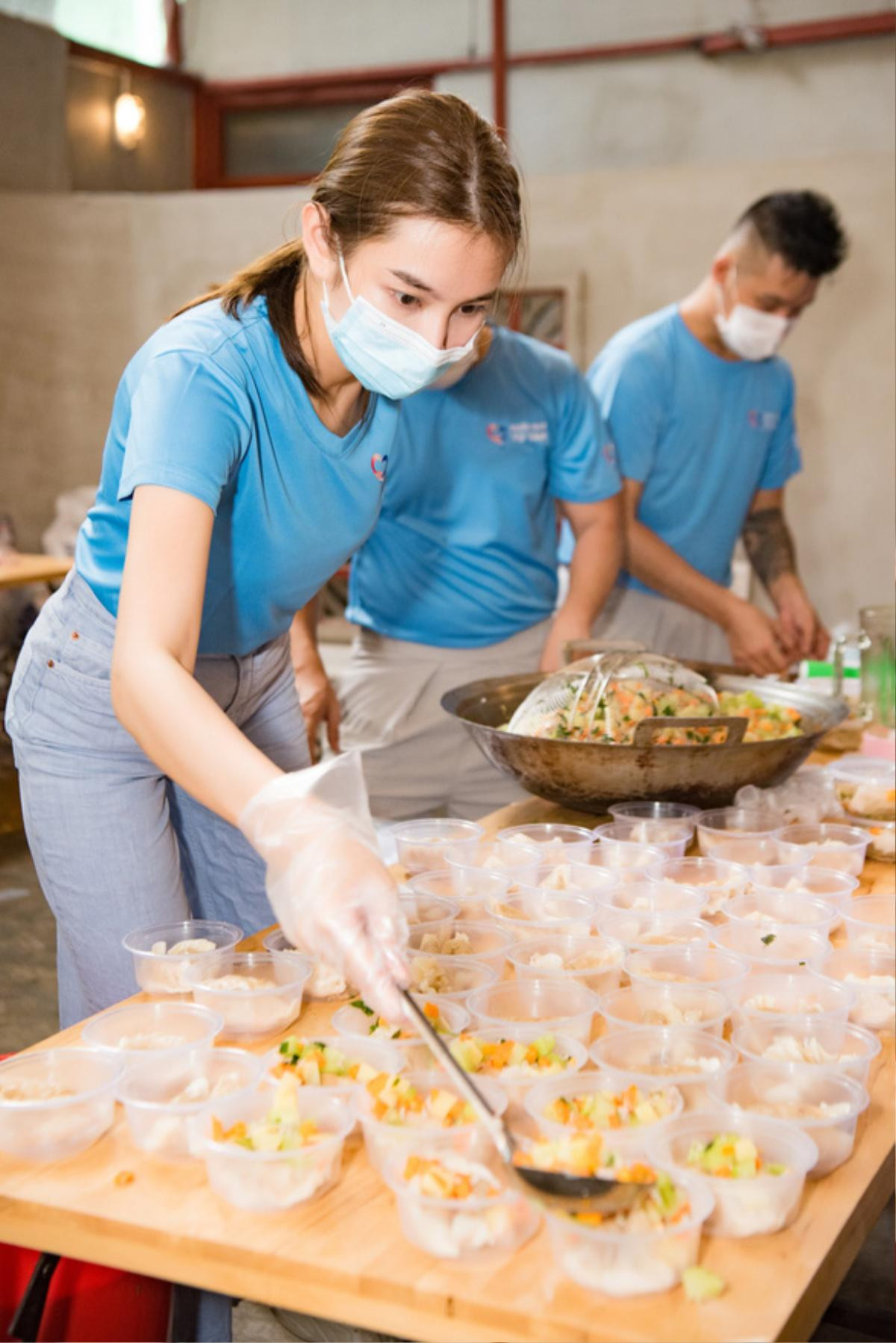 Thùy Tiên bất ngờ được nhắc đến trong Ai Là Triệu Phú, câu hỏi thế nào mà dân tình kêu khó? Ảnh 6