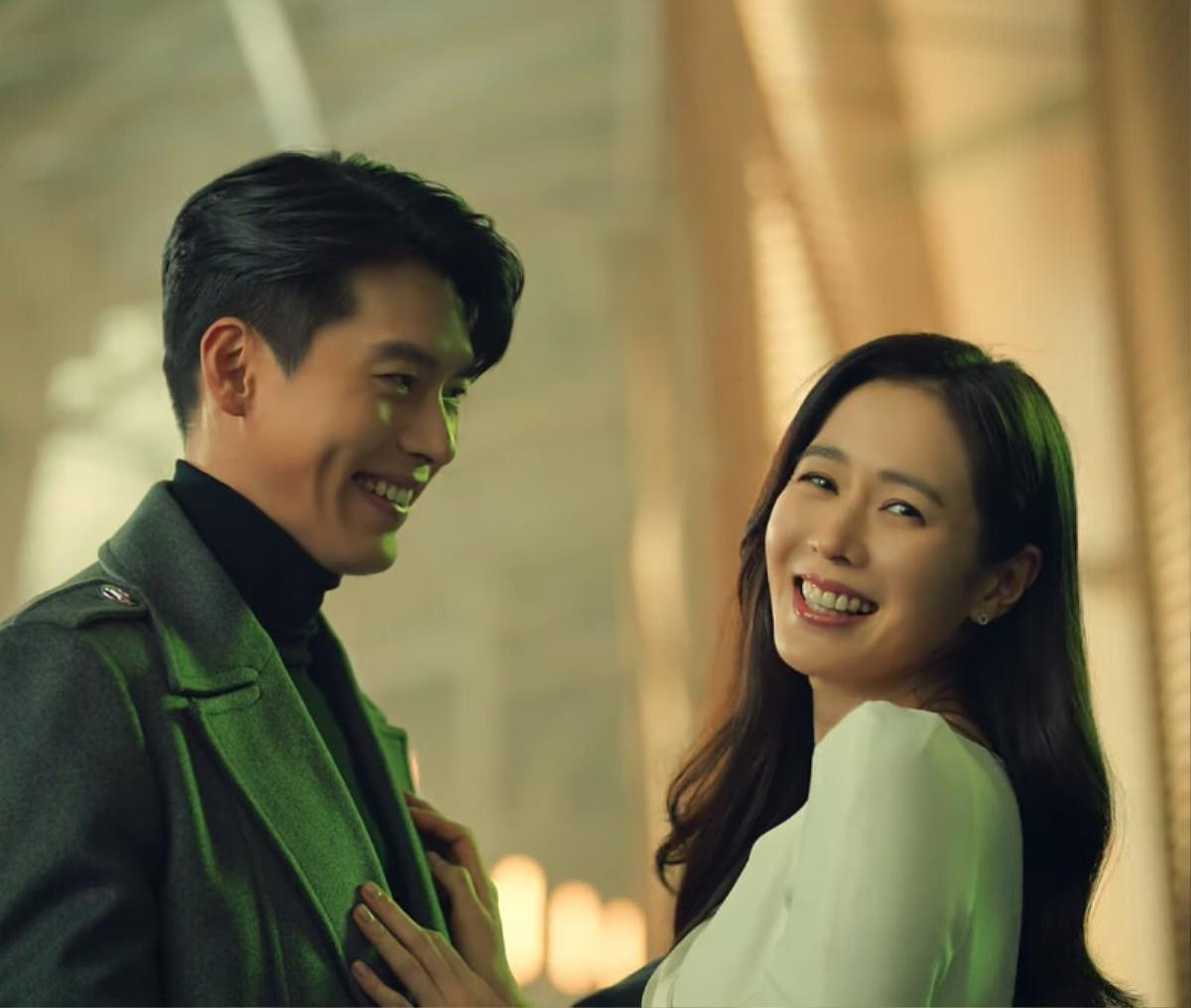 Lý do Hyun Bin và Son Ye Jin cưới nhau năm 2022 mà không phải là năm ngoái? Ảnh 1