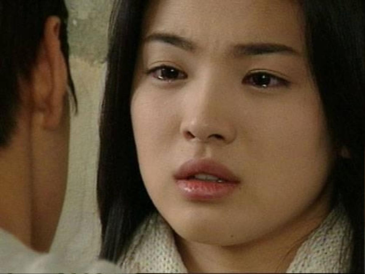 Son Ye Jin và Song Hye Kyo được Huyn Bin yêu vì cùng sở hữu điểm quyến rũ này trên cơ thể Ảnh 2