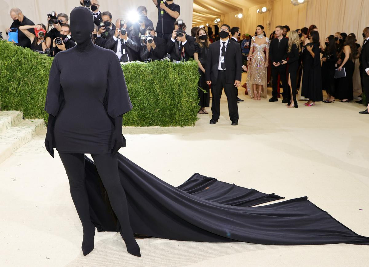 Kim Kardashian không muốn che kín mặt như 'Tử thần thực tử' ở Met Gala Ảnh 3