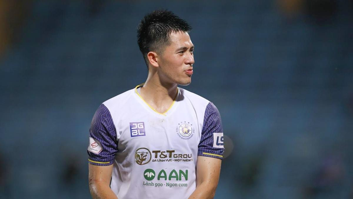 NÓNG: Hà Nội FC bất ngờ chia tay trung vệ Đình Trọng Ảnh 2