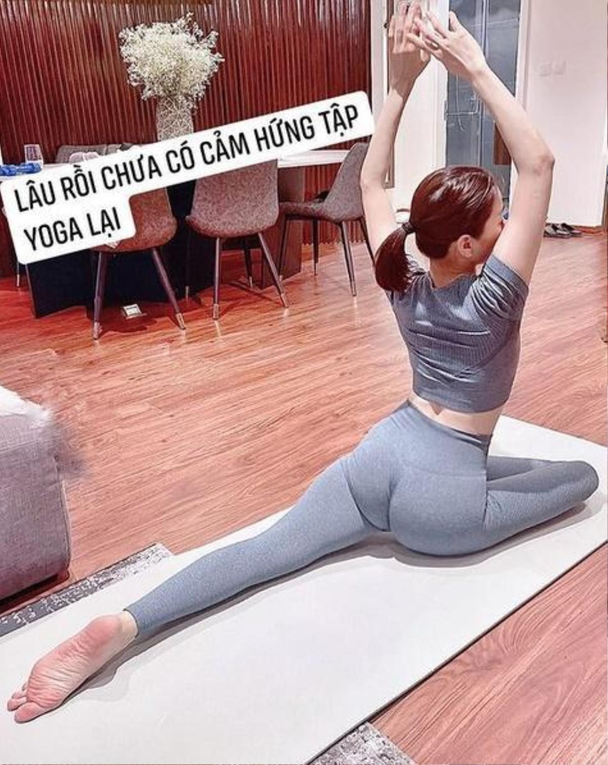 Lệ Quyên pose dáng đưa trực tiếp phần phản cảm vào ống kính khiến fan 'nổi sóng' Ảnh 6