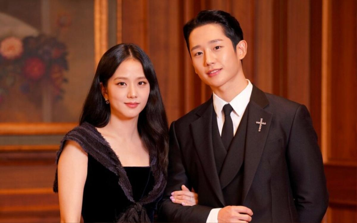 Jisoo (BLACK PINK) và Jung Hae In lại bị soi có phu thê từ bé nhờ có chung sở thích Ảnh 1