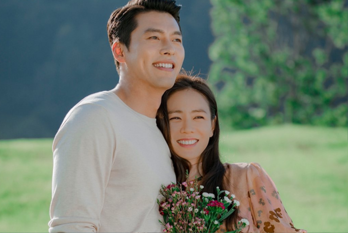 Son Ye Jin chính thức lộ diện sau tin kết hôn với Hyun Bin, rồi nhẫn cưới chị đâu? Ảnh 1