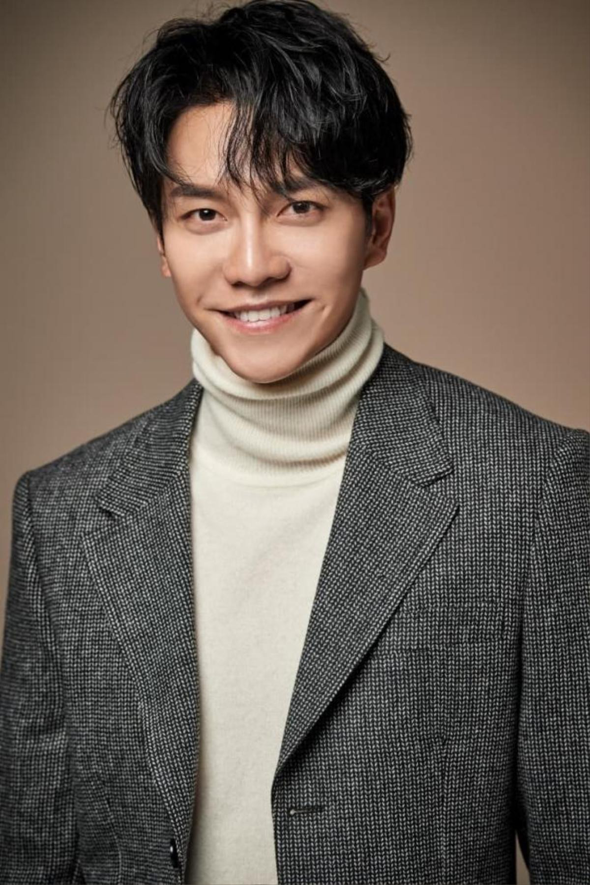 Nóng: Lee Seung Gi dương tính với Covid-19, động thái sau đó khiến ai nấy đều xót xa! Ảnh 1