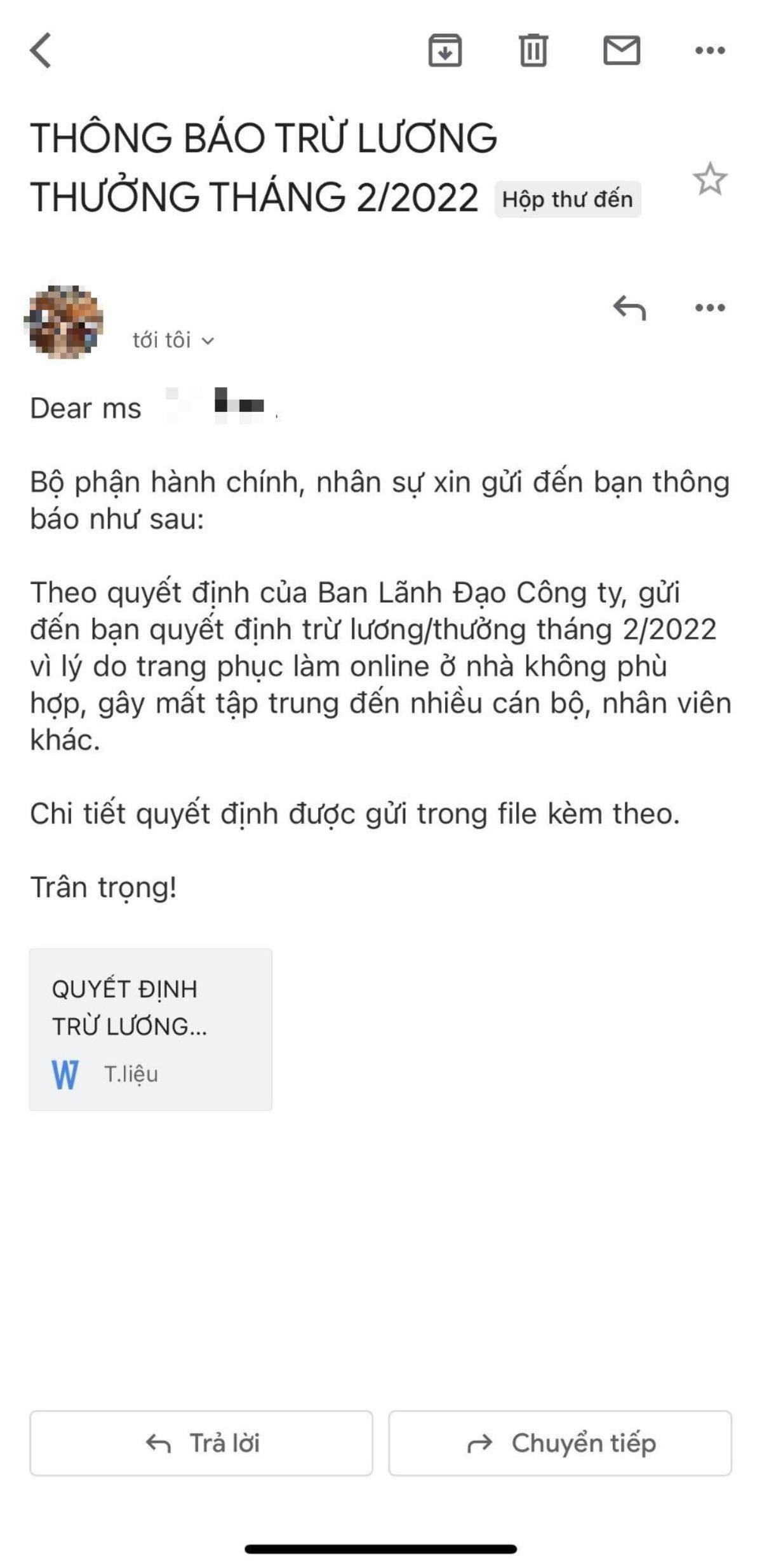 Mặc đồ ở nhà làm online cũng bị trừ lương, dân mạng xui cô nhân viên nghỉ việc khẩn cấp Ảnh 1