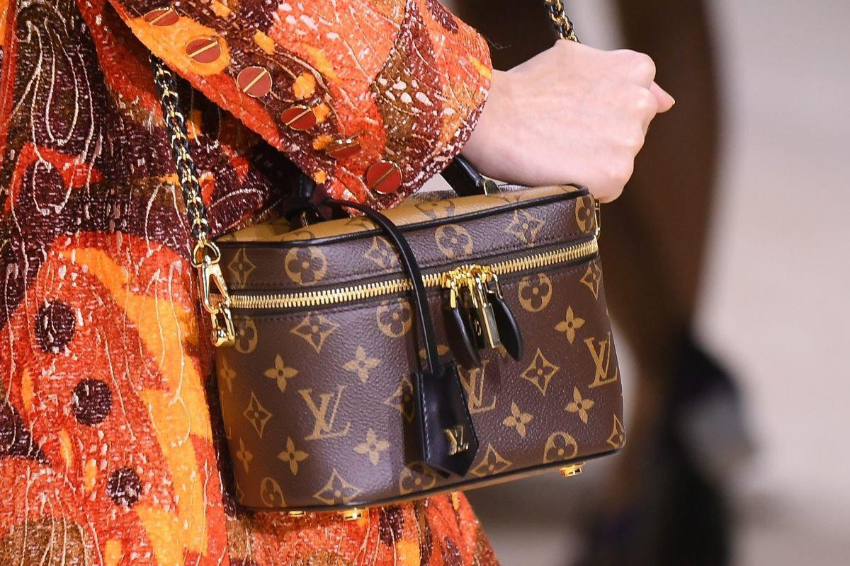 Doanh thu cao kỷ lục năm 2021, Louis Vuitton tiếp tục tăng giá trên toàn cầu Ảnh 2