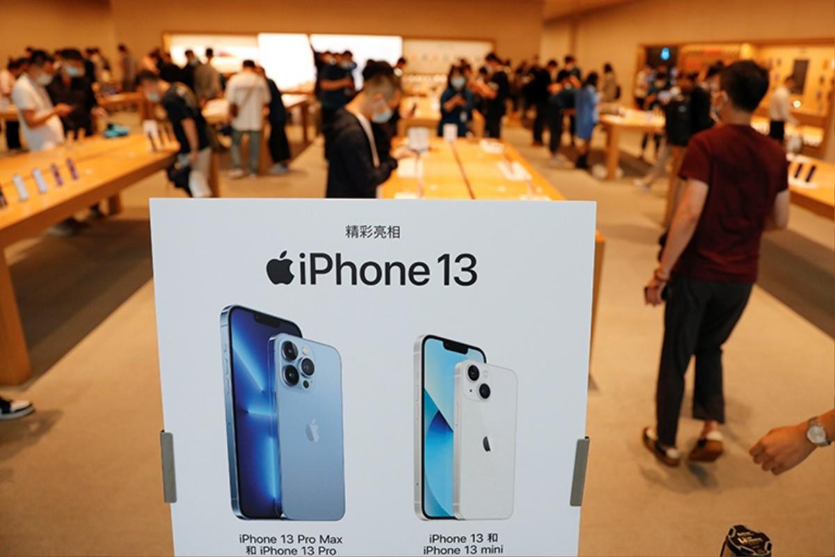 iPhone thống trị thị trường Mỹ trong năm 2021 Ảnh 1