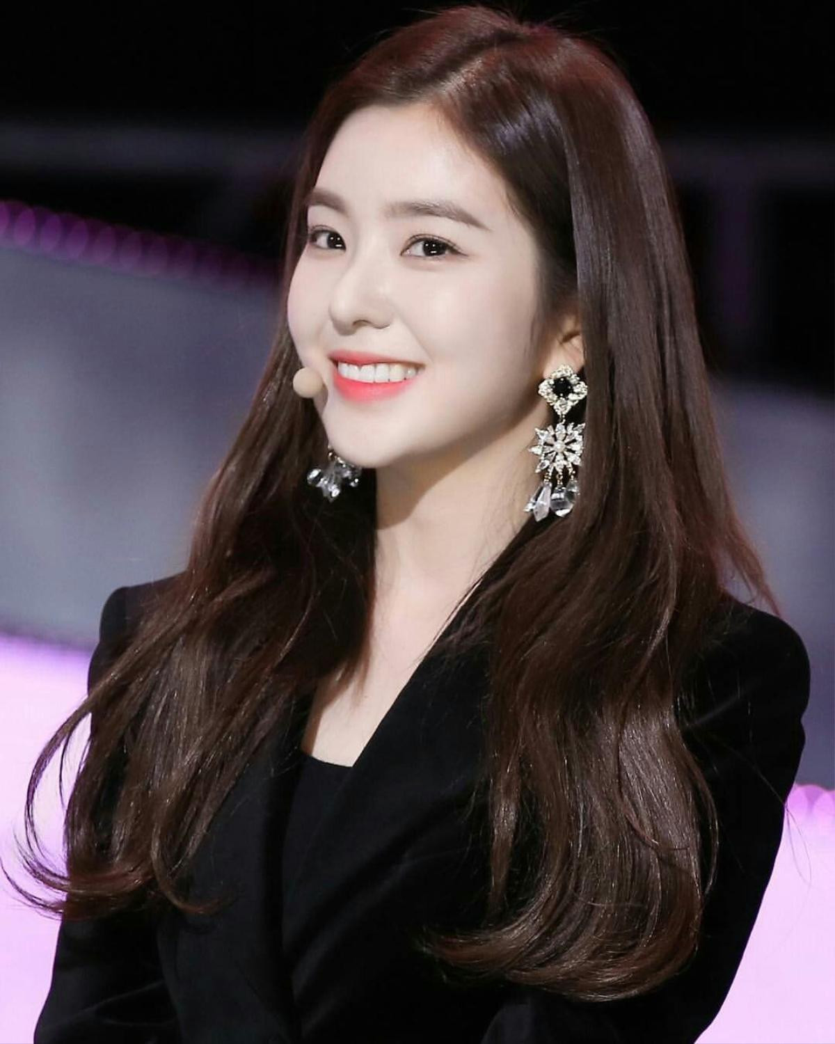 Đừng chỉ mãi nhớ đến ồn ào thái độ, Irene (Red Velvet) cũng từng bất chấp quy tắc công ty hết mình vì fan Ảnh 1