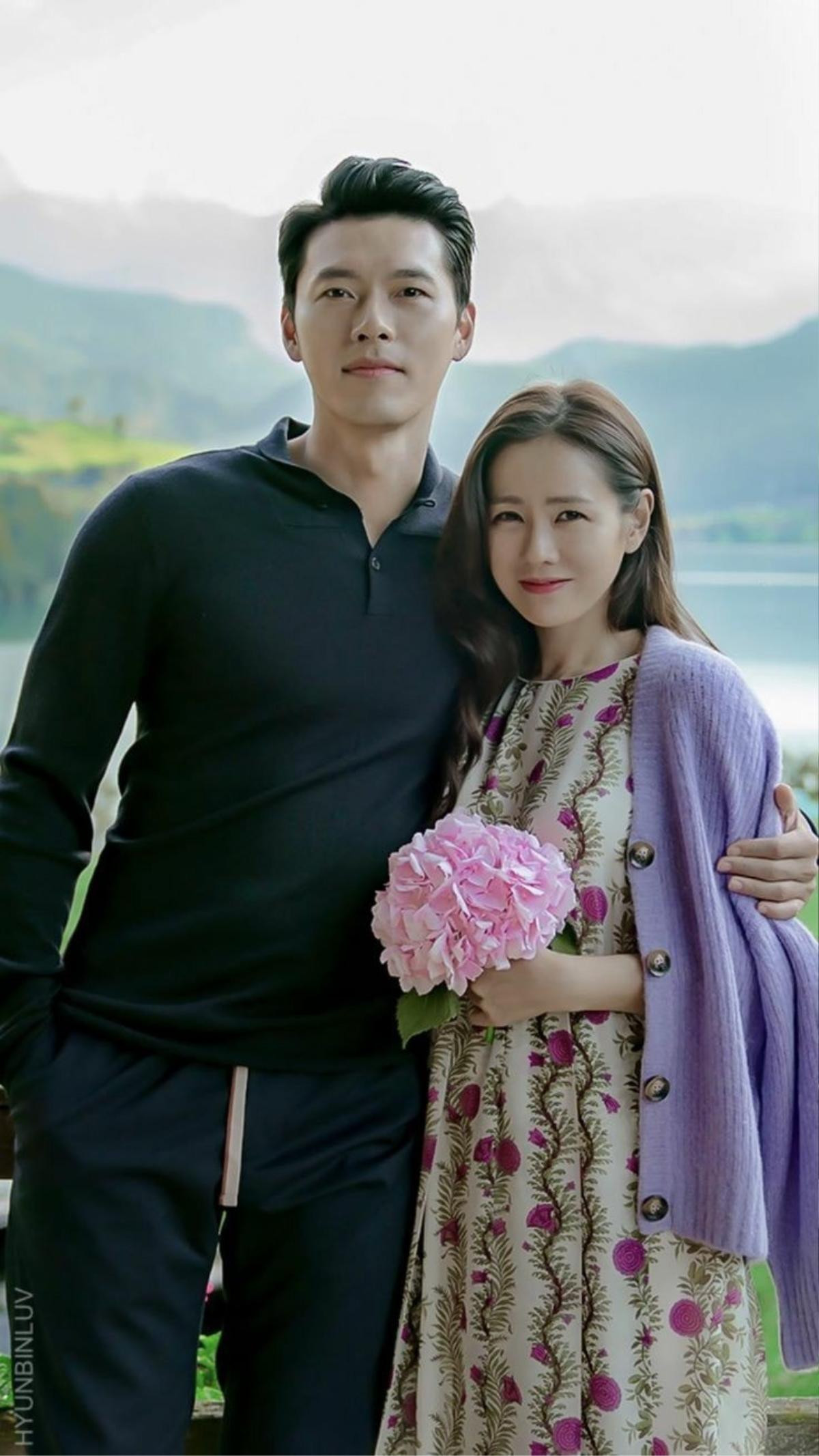 Gia đình Hyun Bin - Son Ye Jin gặp mặt bàn chuyện đại sự, cặp đôi chính làm nũng ngay trước mặt phụ huynh Ảnh 3