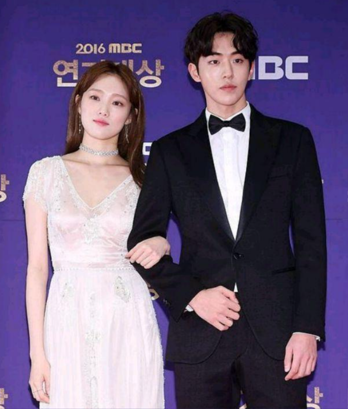 Lộ bằng chứng Nam Joo Hyuk quay lại, hẹn hò với bạn gái cũ Lee Sung Kyung? Ảnh 8