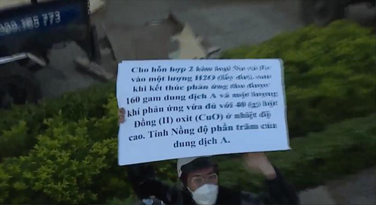 Thùy Tiên được tặng cả bảng tuần hoàn hóa học, fan Miss Grand 'mặn' quá đi mà Ảnh 4