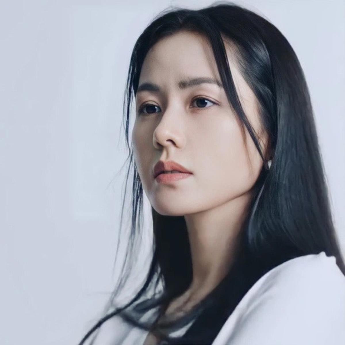 Son Ye Jin, Kim Tae Hee và Song Hye Kyo đọ sắc làn da: Xem ai nhỉnh hơn? Ảnh 1