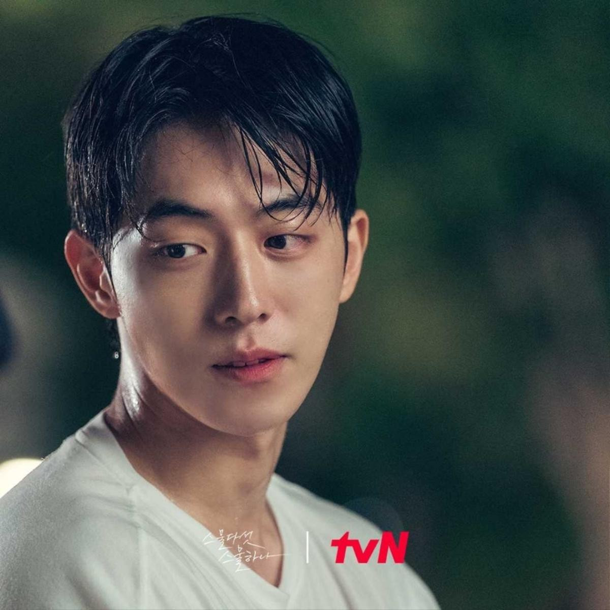 Dàn nam chính gây bão trên màn ảnh Hàn đầu năm 2022: Nam Joo Hyuk làm được điều mà Song Kang không thể Ảnh 1