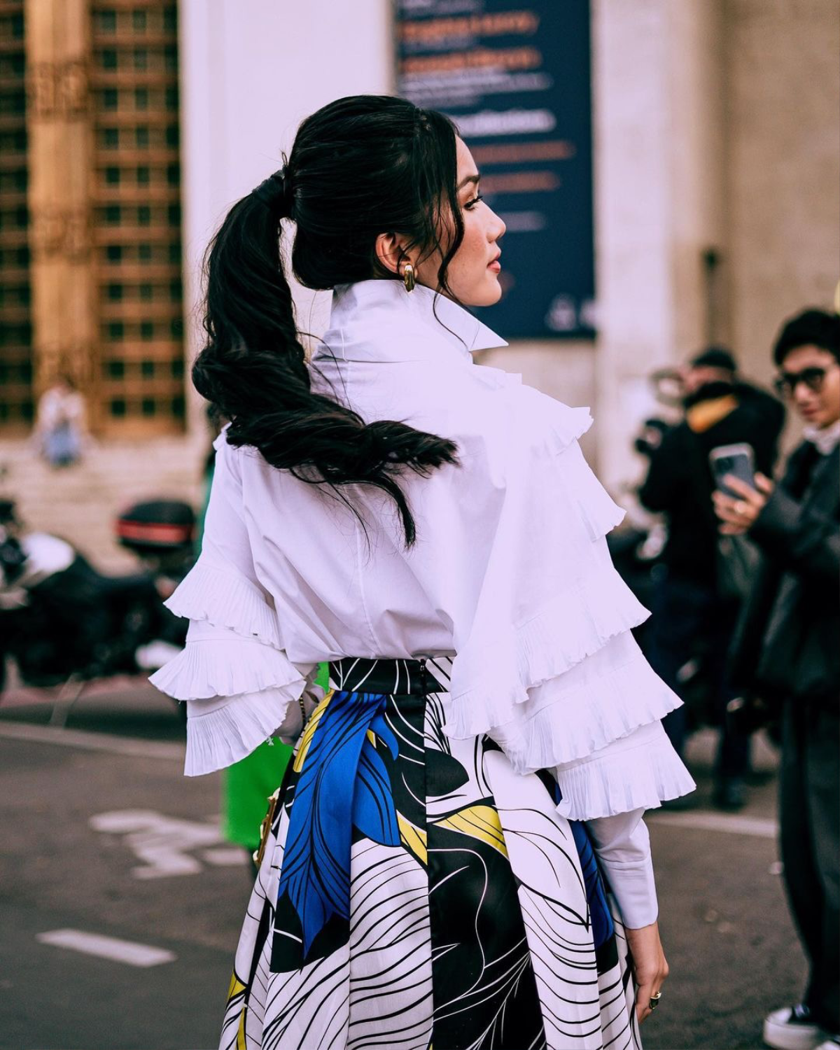 Hoa hậu Lương Thùy Linh và Á hậu Phương Anh ở Paris Fashion Week: Style thế nào, liệu có đủ 'wow'? Ảnh 9