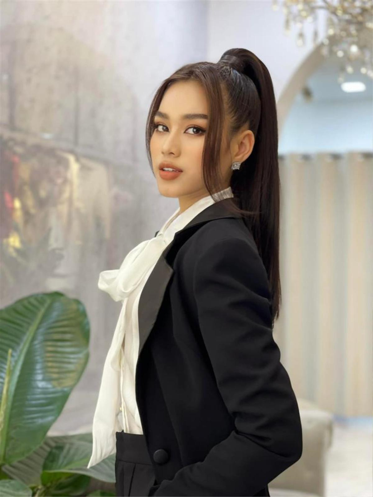 Hoa hậu Đỗ Thị Hà tự tin mình có thể đạt danh hiệu Á hậu Miss World Ảnh 1