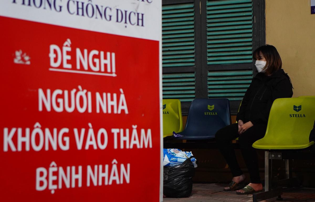 Tiếng khóc xé lòng giây phút đưa bé gái 3 tuổi đi hoả táng: 'Đau đớn quá' Ảnh 3