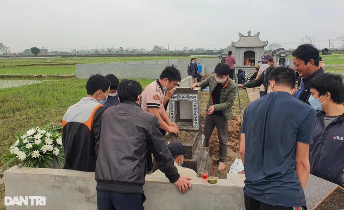 Bà nội bé gái 3 tuổi: Gia đình kẻ đóng đinh vào đầu cháu không đến bồi thường hay hỗ trợ gì Ảnh 2