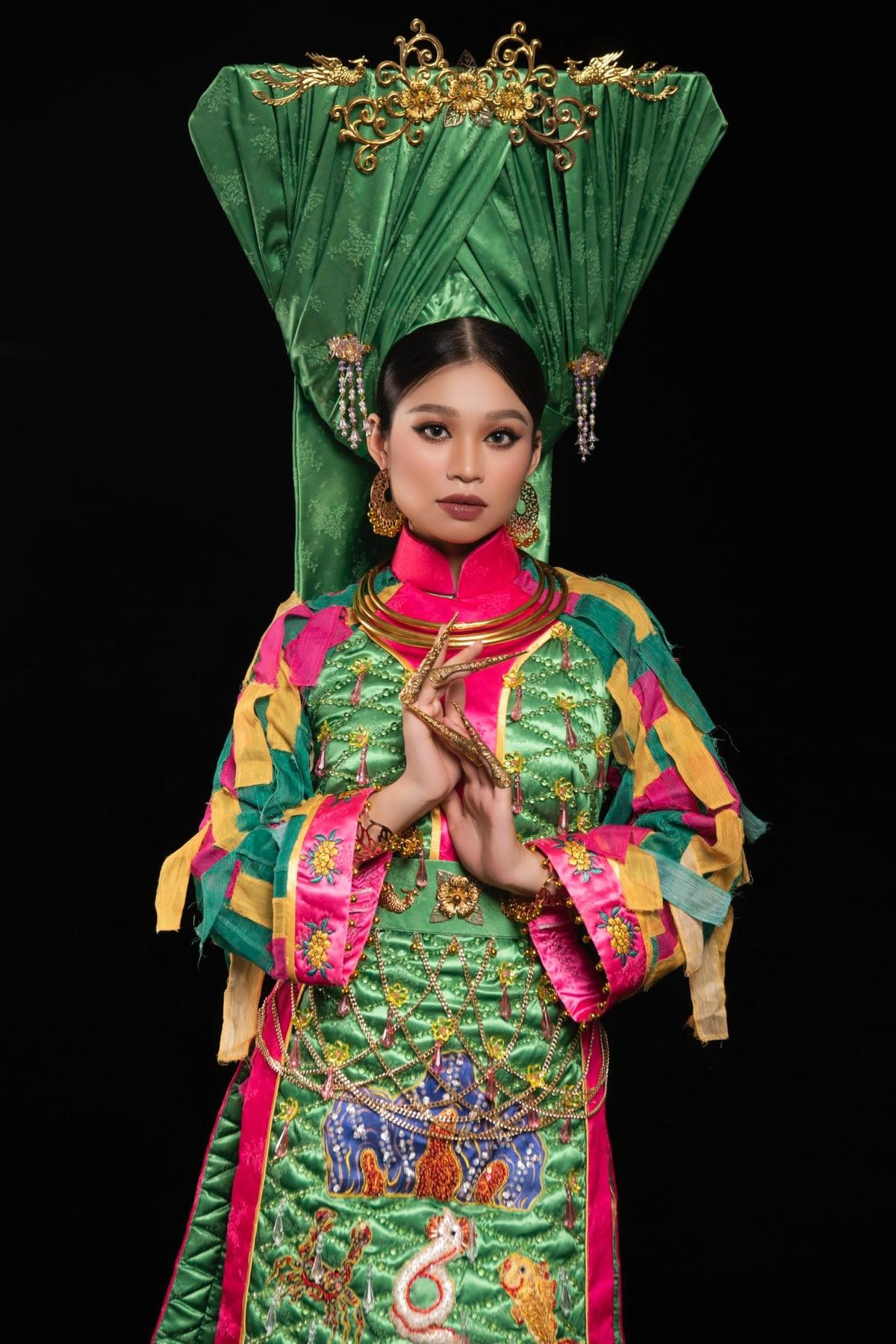 Hoài Phương mang 'Tấu Cô Đôi Thượng' đến với Miss Eco: Hứa hẹn giật giải National Costume Ảnh 4