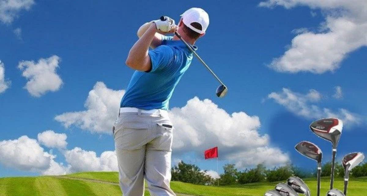 Vì sao các đại gia, người nổi tiếng thường thích chơi golf, chơi trò này có lợi ích gì cho sức khoẻ? Ảnh 2