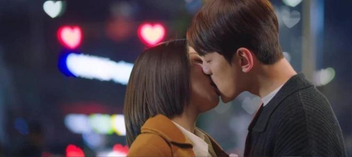 So kèo các nụ hôn trong Hẹn Hò Chốn Công Sở: Ahn Hyo Seop và Kim Se Jeong bị đôi phụ bỏ xa? Ảnh 4