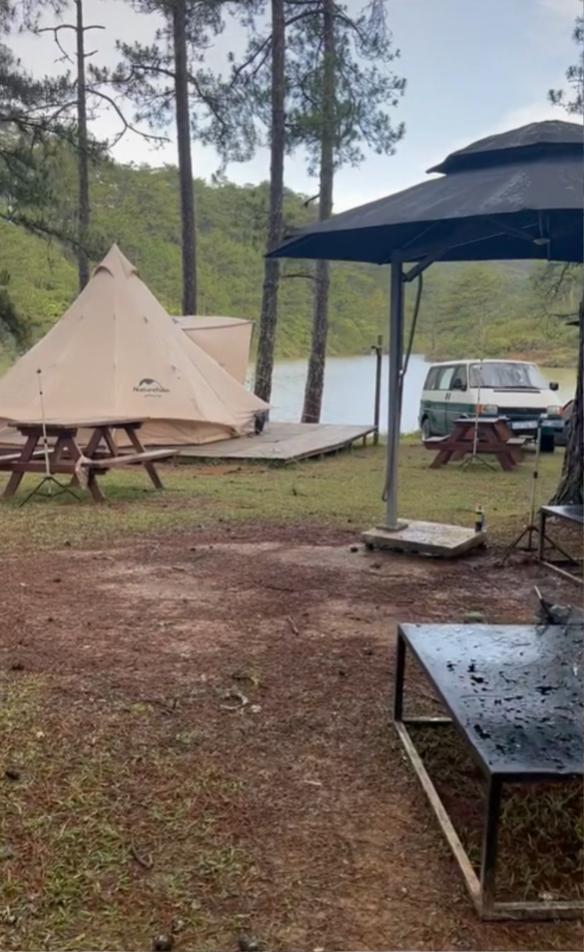 Nam du khách review 'thật trân' trải nghiệm ghé khu camping nổi tiếng Đà Lạt, hóa ra trên mạng chỉ là ảo? Ảnh 6