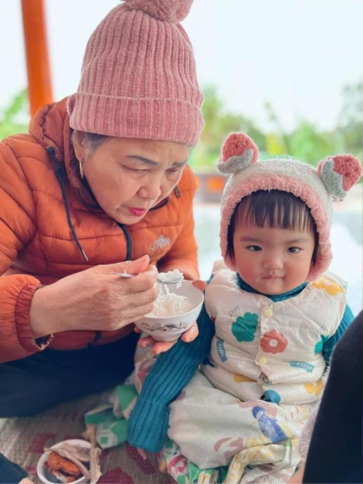 Hành trình tình yêu của Mạc Văn Khoa - Thảo Vy: Từng bị phản đối đến nàng dâu được cưng chiều hết mực Ảnh 5