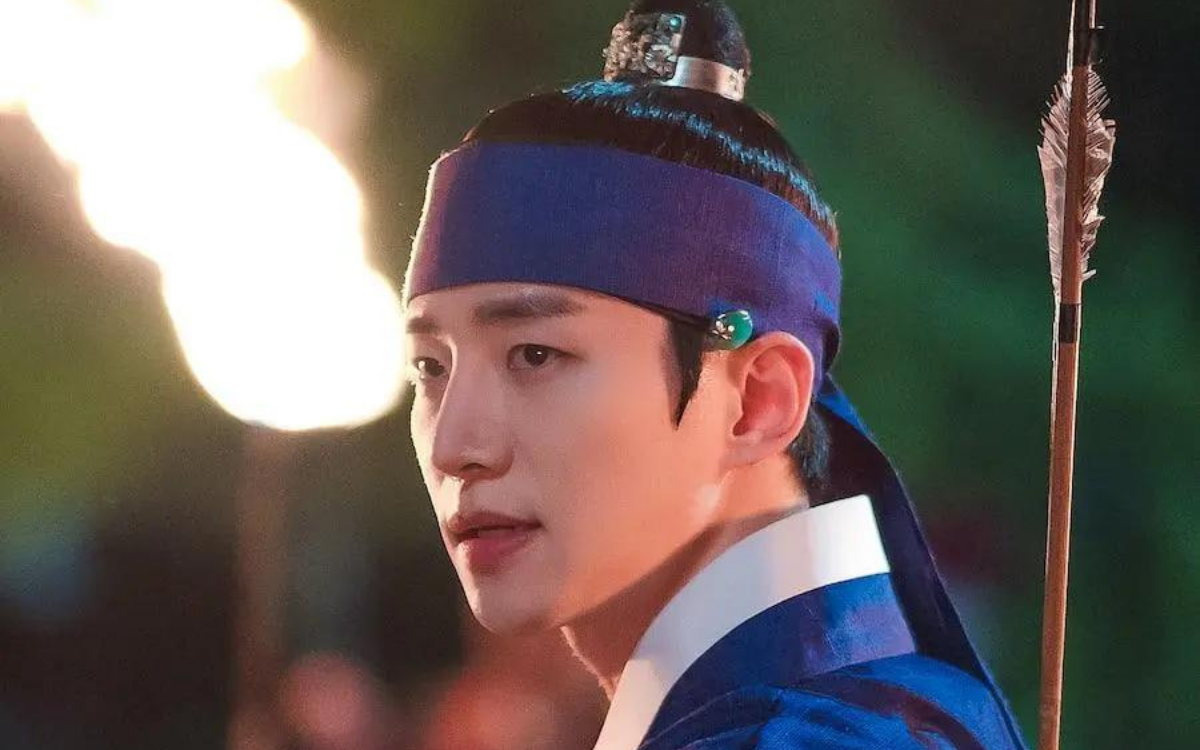 Rộ tin Jisoo (BLACKPINK) 'chia tay' Jung Hae In, 'cặp bồ' với người đàn ông này? Ảnh 3