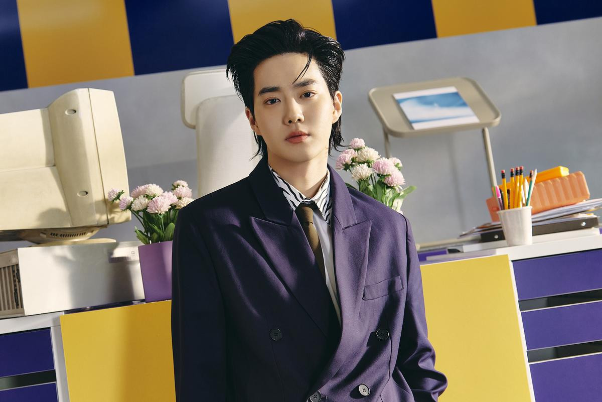 SUHO (EXO) comeback với Grey Suit: Đổ đứ đừ với visual của 'anh trưởng', vocal cũng lên trình mới Ảnh 3