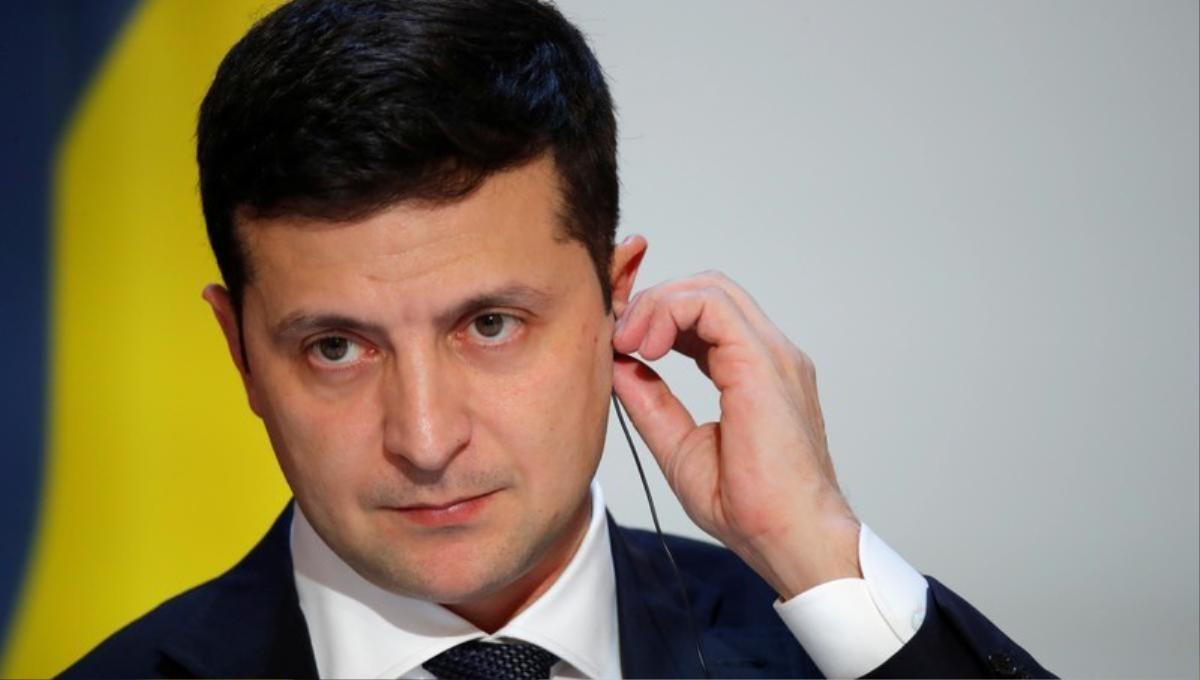 Điện Kremlin bác bỏ cáo buộc Nga muốn ám sát Tổng thống Ukraine Volodymyr Zelensky Ảnh 1