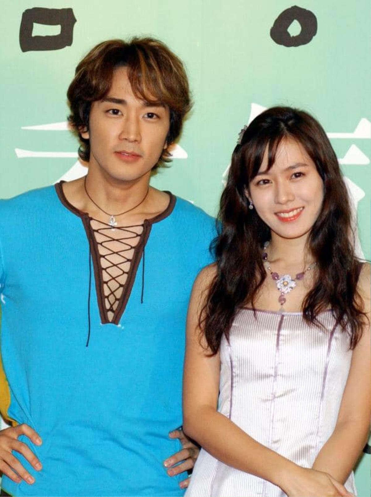 Song Seung Heon - Son Ye Jin: Cặp đôi nhan sắc từng làm náo loạn châu Á với Hương Mùa Hè 2003 Ảnh 2