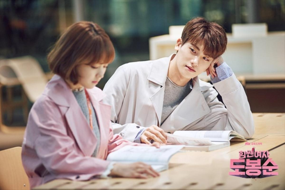 Park Bo Young và Park Hyung Sik bị soi đeo nhẫn đôi, showbiz Hàn sắp có tin vui? Ảnh 4