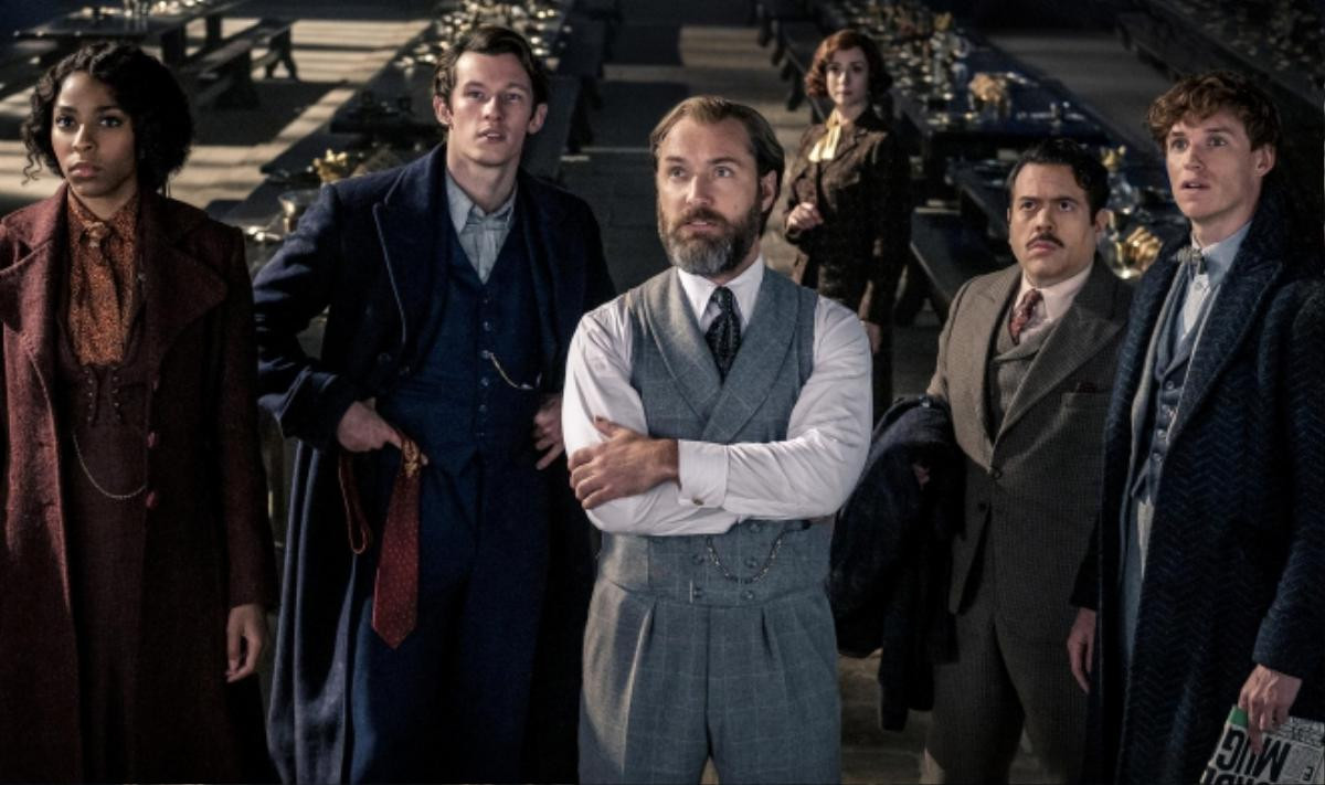 Fantastic Beasts: The Secrets of Dumbledore - bộ phim hoài niệm về thế giới phù thủy cách đây 20 năm Ảnh 1