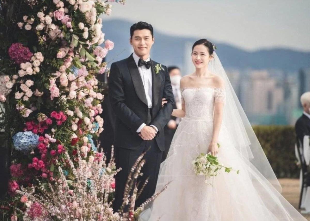 Sao Hàn đi hưởng tuần trăng mật: Hyun Bin – Son Ye Jin ngọt ngào nhưng chưa bằng vợ chồng quyền lực này Ảnh 1