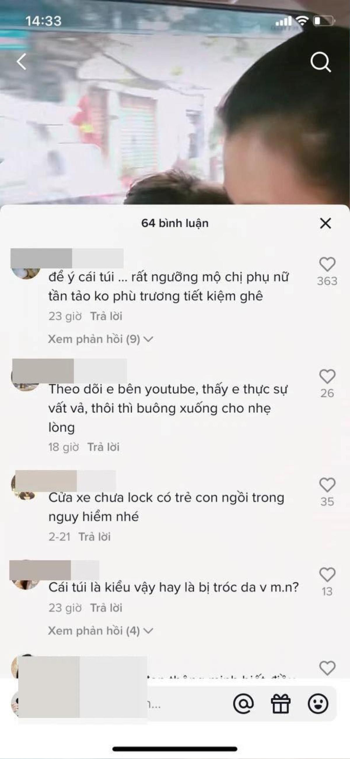 Netizen nghẹn lòng thương Hoàng Oanh khi nhìn thấy chiếc túi xách của cô Ảnh 2