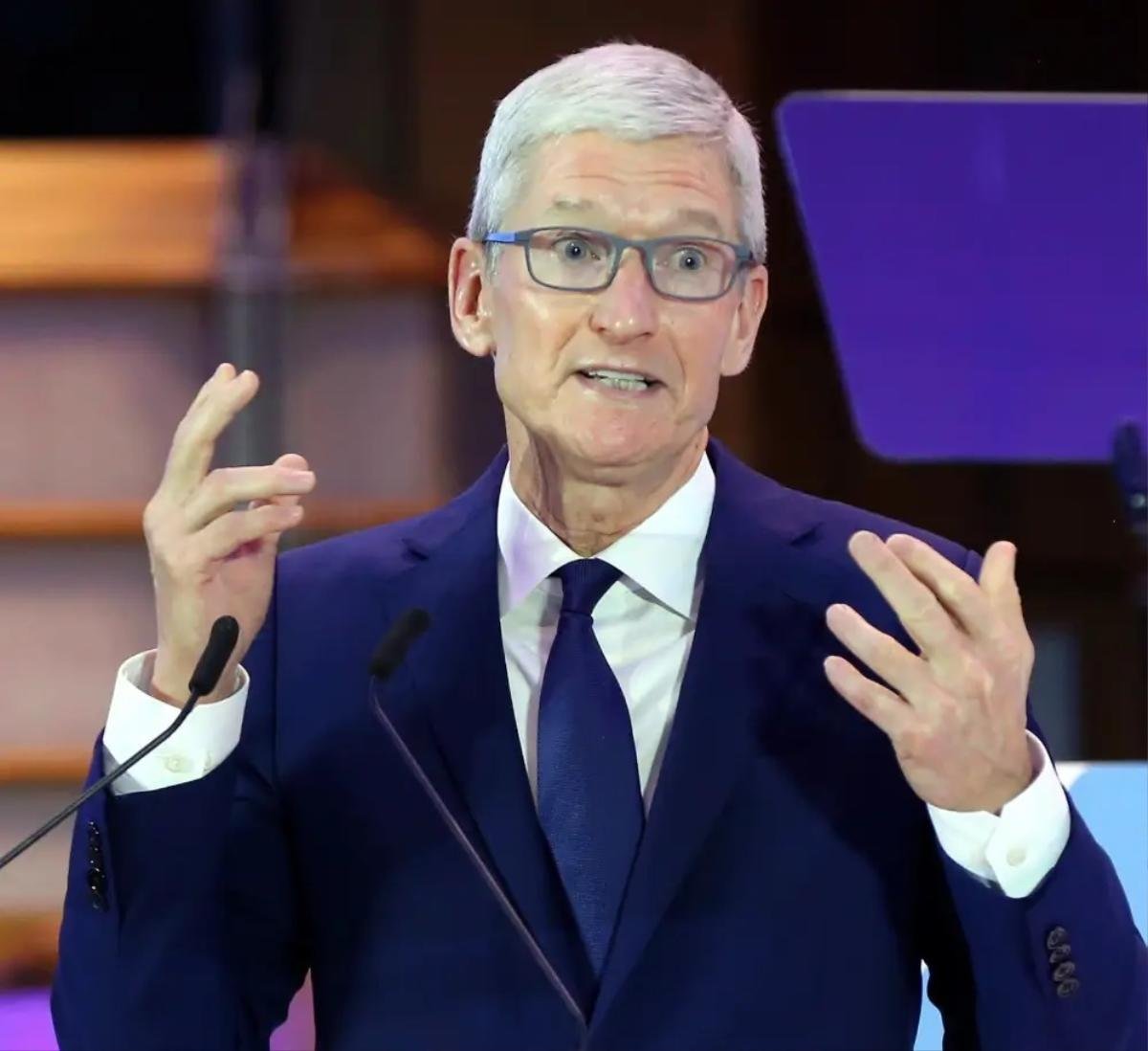 CEO Tim Cook bị chỉ trích 'đạo đức giả' Ảnh 1